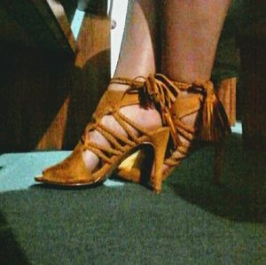 Cape Robbin Seude Mustard Strappy Heels size 7.5